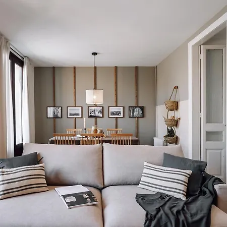 Seron - 3 Bedrooms And Office In Eixample Esquerra