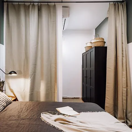 アパート Seron - 3 Bedrooms And Office In Eixample Esquerra *