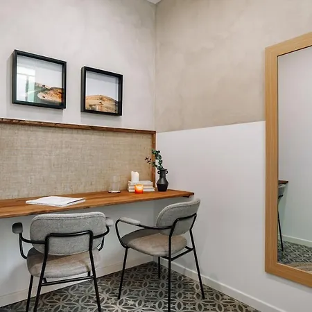 דירה Seron - 3 Bedrooms And Office In Eixample Esquerra ברצלונה