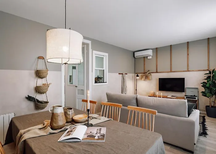 Apartment Seron - 3 Bedrooms And Office In Eixample Esquerra Barcelona